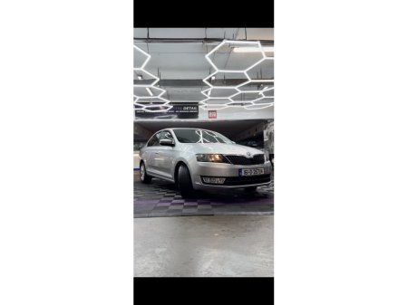 2016 Skoda Rapid 1.2TSI 110HP AMBITION €9,950 thumbnail