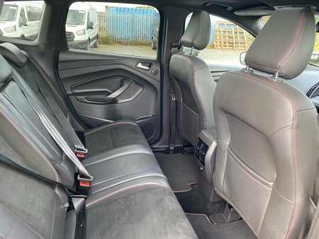 2019 Ford Kuga ST-Line 2.0 150BHP AWD Automatic... Sunroof thumbnail