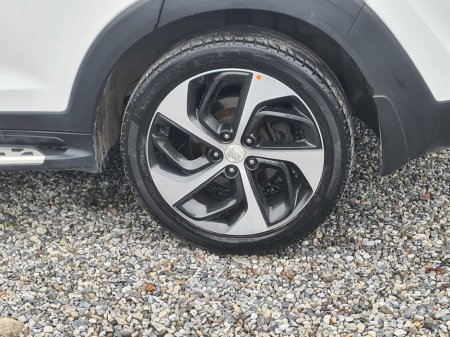 2018 Hyundai Tucson - thumbnail 16