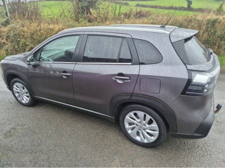 2023 Suzuki SX4 S-CROSS MOTION B-JET BOOSTERJET €22,500 thumbnail