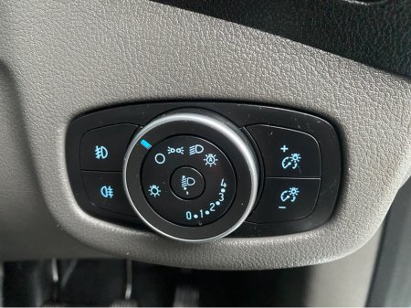 2022 Ford Transit Connect LWB LIMITED EDITION 1.5 TD 120 M M6 3DR €15,443 thumbnail