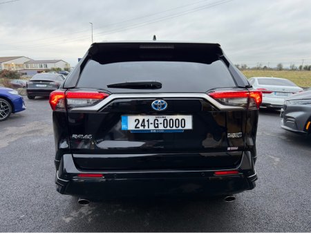 2024 Toyota Rav4 4X4 PHEV - Platinum Modelista - New model €48,940 thumbnail