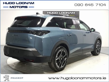 2025 Peugeot 5008 Allure Electric 210bhp (73kWh) €55,295