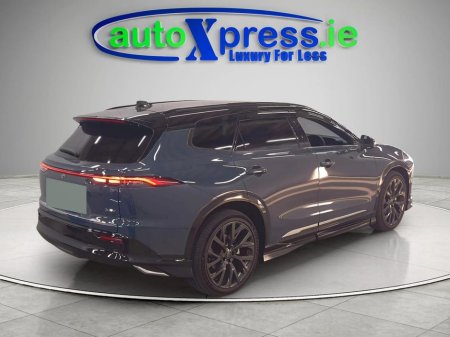 2025 Toyota Crown - photo 6