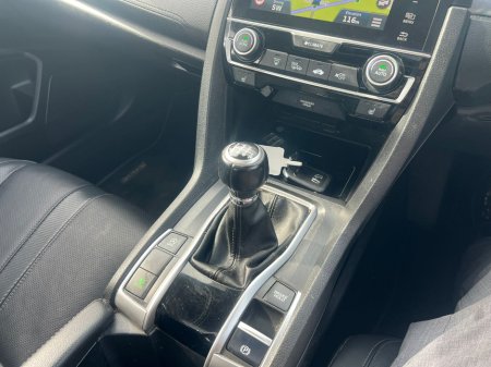 2020 Honda Civic - thumbnail 16
