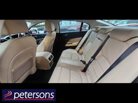 2015 Jaguar XE 2.0L 14D ADJ200 PRESTIGE 4DR AUTOMATIC €12,950 thumbnail