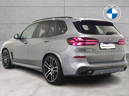 2025 BMW X5 xDrive50e M Sport €105,950