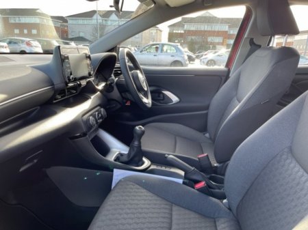 2023 Toyota Yaris - Petrol - New Generation - Luna Edition - 1.0 - 5dr - Manual - Only 23,236kms - EUR 200 Tax // Front Electric Windows // Rear Electric Windows // USB Connection // Apple Carplay // Android Auto €22,795 thumbnail