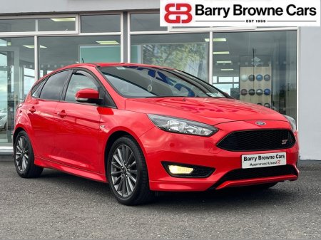 2018 Ford Focus - thumbnail 13