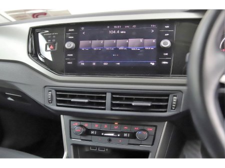 2018 Volkswagen Polo 1.0 TSI DSG COMFORTLINE *CARPLAY*ANDROID*REVERSE CAM* thumbnail