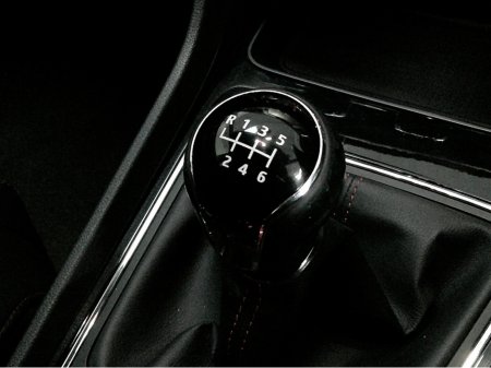 2020 SEAT Leon 1.5 TSI EVO FR 130PS 5DR thumbnail