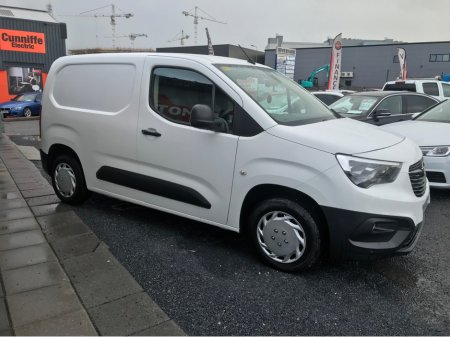 2020 Opel Combo L1H1-1.5 75PS 5 SP 5DR €11,750 thumbnail