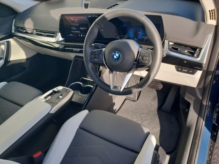 2026 BMW X1  thumbnail