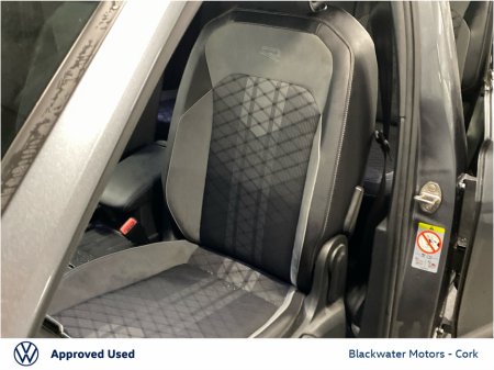 2022 Volkswagen Tiguan Allspace 2.0TDI 150BHP R-LINE A7 €42,995 thumbnail