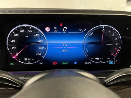 2024 Mercedes-Benz GLE Class 350de AMG 4Matic - 20 Inch Alloys - Reversing Camera - Panoramic Sunroof - Side Steps - Ambient Lighting - Sat Nav - Electric Heated Seats - Apple CarPlay/Android Auto - €98,950 or €99,900 with Supaga €98,950 thumbnail