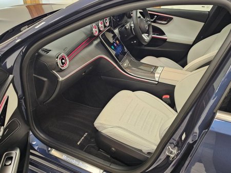 2025 Mercedes-Benz C Class BLUE WITH CREAM // PREMIUM C300E €62,950 thumbnail