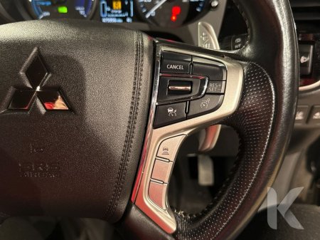 2020 Mitsubishi Outlander - thumbnail 23