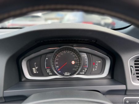 2017 Volvo V60 - thumbnail 20