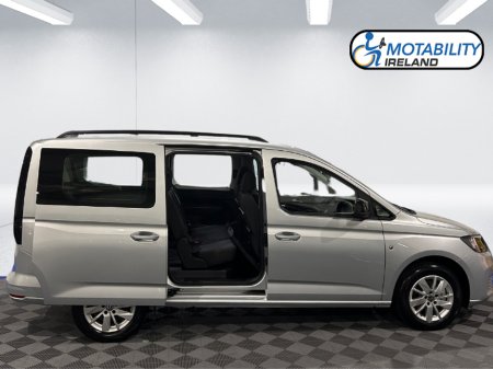 2025 Volkswagen Caddy Maxi Wheelchair Accessible Taxi €67,000