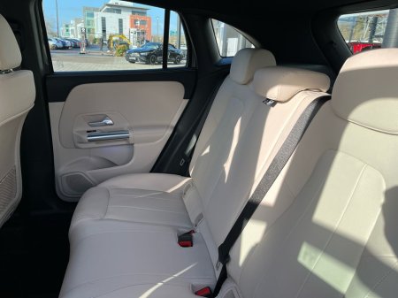 2025 Mercedes-Benz GLA Class 180D Progressive Plus €55,950 thumbnail