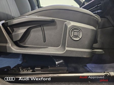 2026 Audi Q3 Audi Q3 Sportback S line e-hybrid 200 kW S tronic *NEW CAR AVAILABLE FOR IMMEDIATE DELIVERY* €63,575 thumbnail