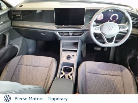 2026 Volkswagen Tiguan - photo 4