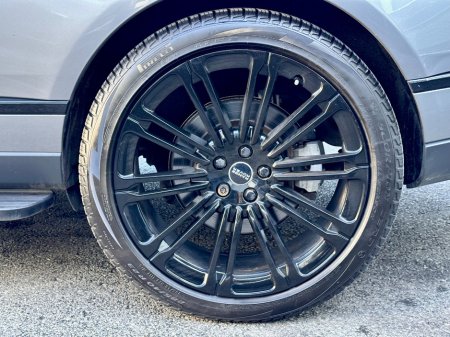 2020 Land Rover Range Rover - thumbnail 29