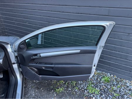 2007 Opel Astra SXI 1.4 I 16V €2,495 thumbnail