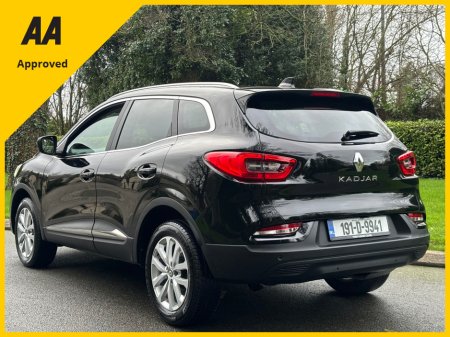 2019 Renault Kadjar 1.5 DCI ICONIC *LOW KLMS*SAT NAV*REVERSE CAMERA*AA AAPROVED* €16,450 thumbnail