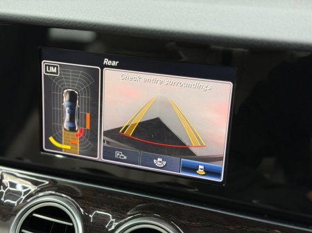 2017 Mercedes-Benz E Class E 200 D AVANTGARDE A/T €16,450 thumbnail