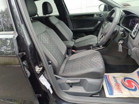 2025 Volkswagen T-Roc T-Roc R-Line 2.0TDi 150Bhp DSG 2WD Auto Start/Stop €43,995 thumbnail