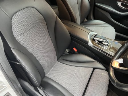 2016 Mercedes-Benz C Class €19950 2016 MERCEDES-BENZ AVANTGARDE 2.0 AUTOMATIC / CRUISE CONTROL / REVERSE CAMERA / ELECTRIC MEMORY & HEATED SEATS / PADDLE SHIFTERS AND MORE €19,950 thumbnail