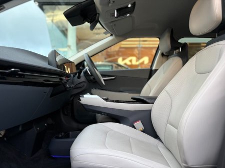 2022 Kia EV6 Earth (Range 528km) (Finance available at 3.9% APR) €30,995 thumbnail