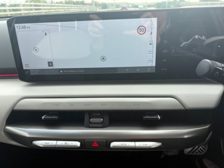 2025 Kia EV4 - thumbnail 9