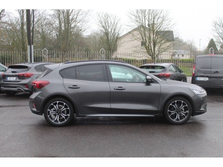 2024 Ford Focus - thumbnail 9