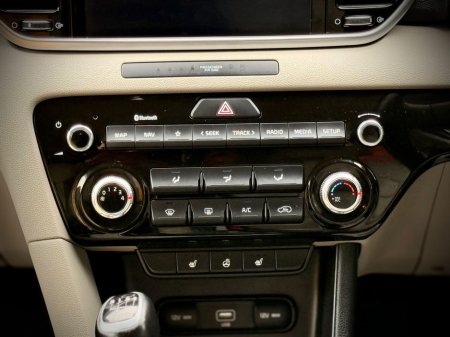 2022 Kia Sportage - thumbnail 15