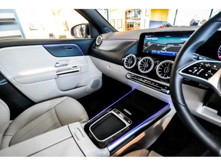 2025 Mercedes-Benz GLA Class - thumbnail 14