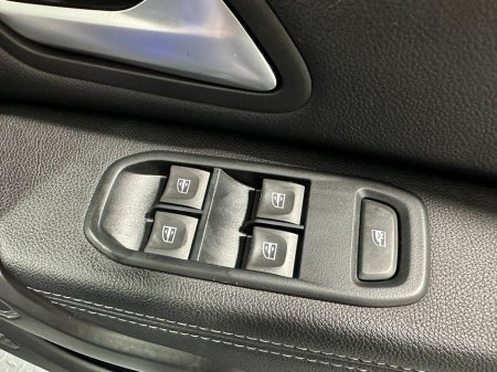 2022 Dacia Duster Prestige Petrol €19,400 thumbnail