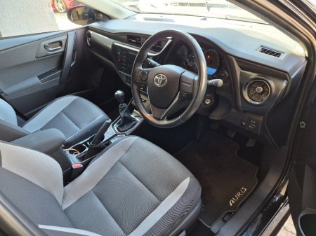 2018 Toyota Auris - thumbnail 12