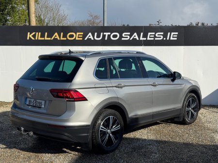 2018 Volkswagen Tiguan - thumbnail 4