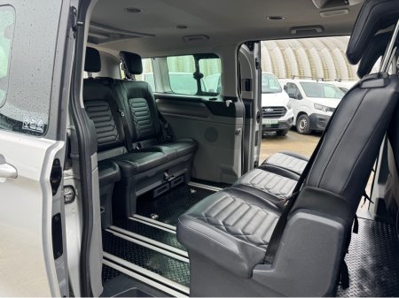 2025 Ford Tourneo Custom - thumbnail 10