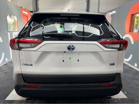 2024 Toyota Rav4 - photo 3