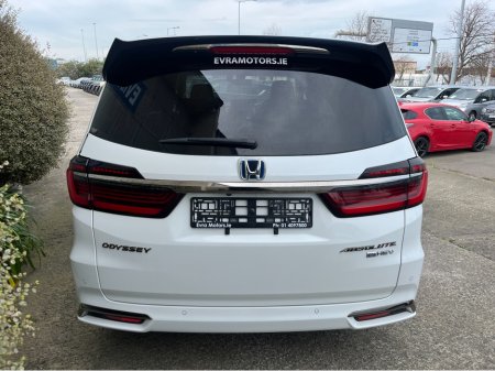 2021 Honda Odyssey - thumbnail 8