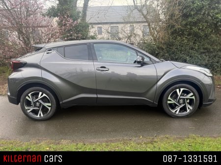 2022 Toyota C-HR - thumbnail 2