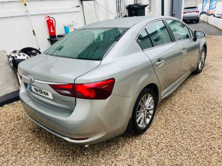 2015 Toyota Avensis - thumbnail 12