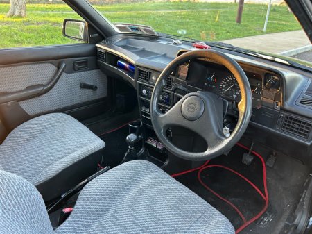 1989 Opel Kadett - thumbnail 12