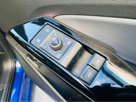 2024 Volkswagen ID.4 - thumbnail 25