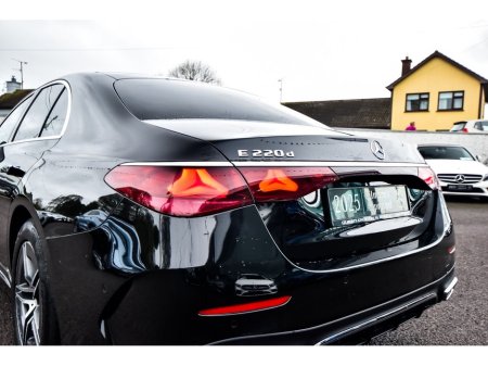 2025 Mercedes-Benz E Class - thumbnail 9