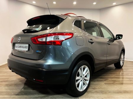 2017 Nissan Qashqai - thumbnail 13