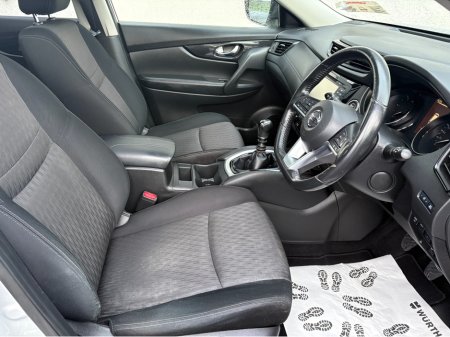 2020 Nissan X-Trail 1.7 DSL SV 7 PREMIUM €24,950 thumbnail